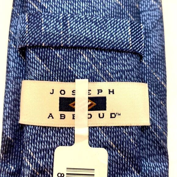 JOSEPH ABBOUD mens wearhouse denim blue color silver 100 % silk length 29 inch - Picture 4 of 6